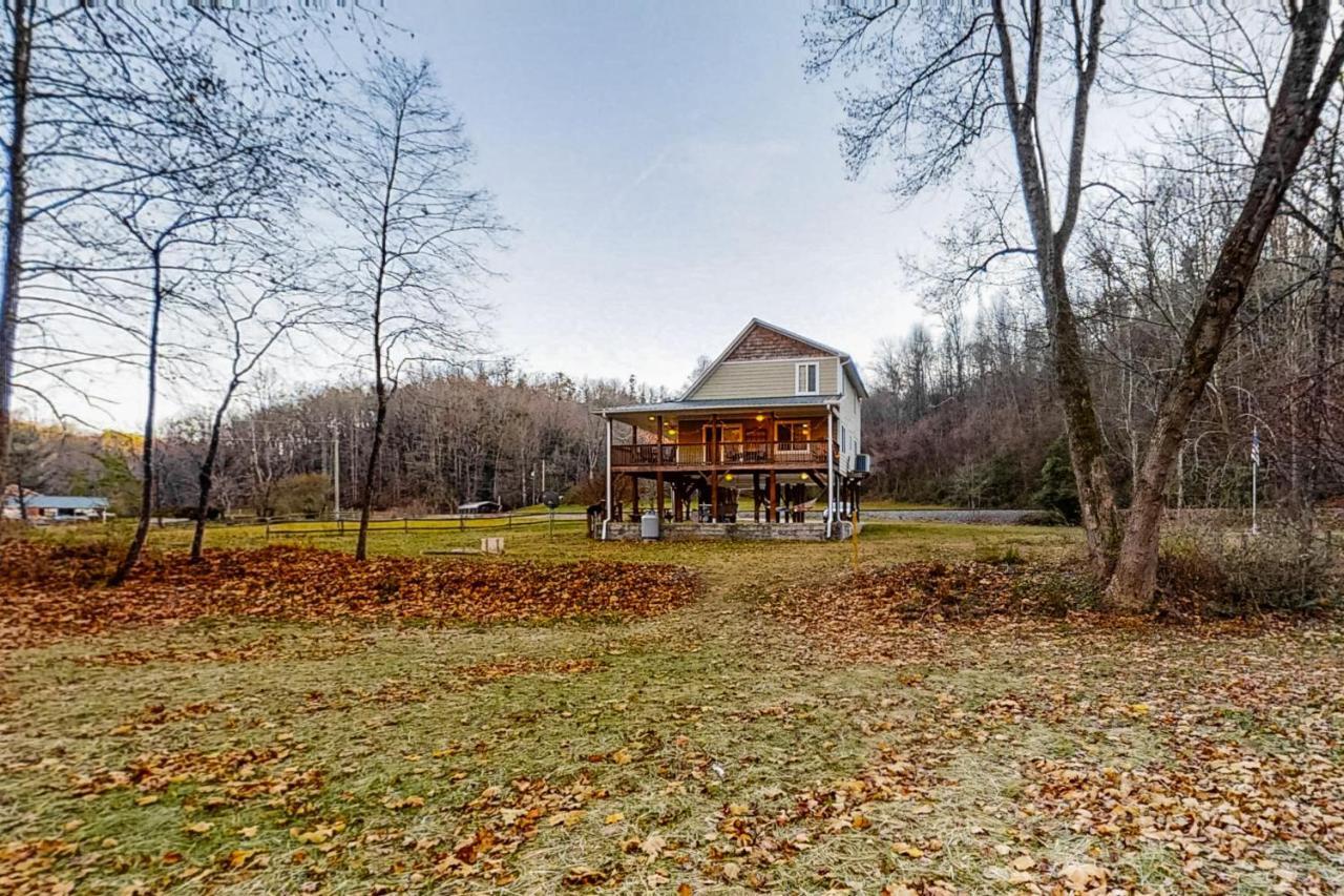 Full Stream Ahead Villa Whittier Exterior photo