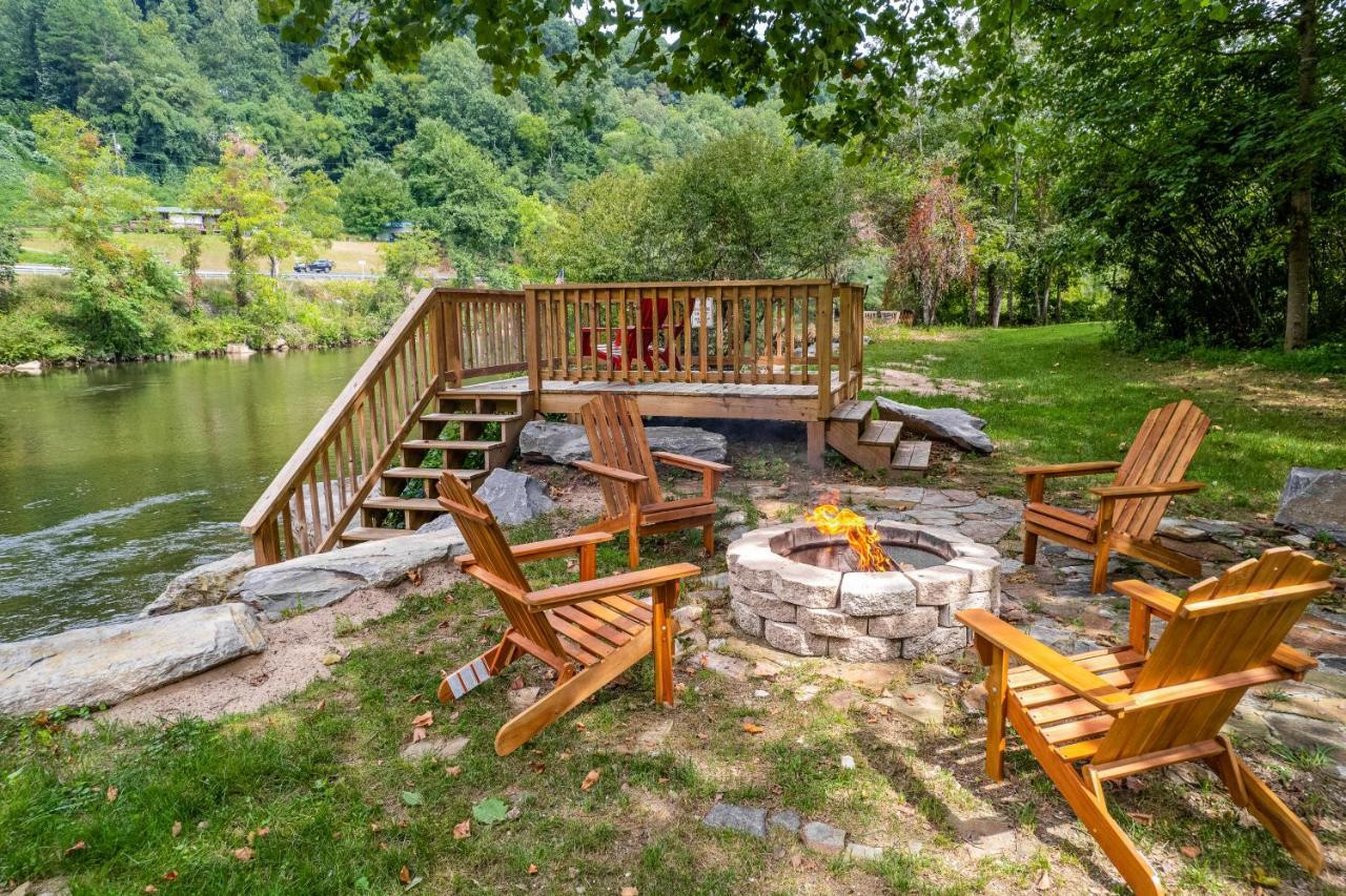 Full Stream Ahead Villa Whittier Exterior photo