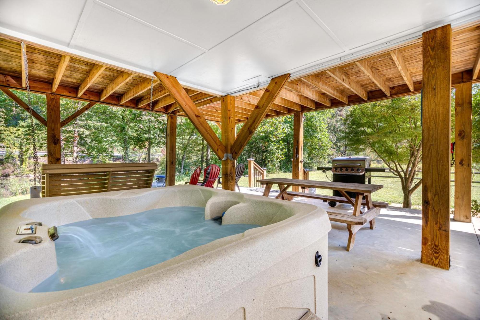 Full Stream Ahead Villa Whittier Exterior photo